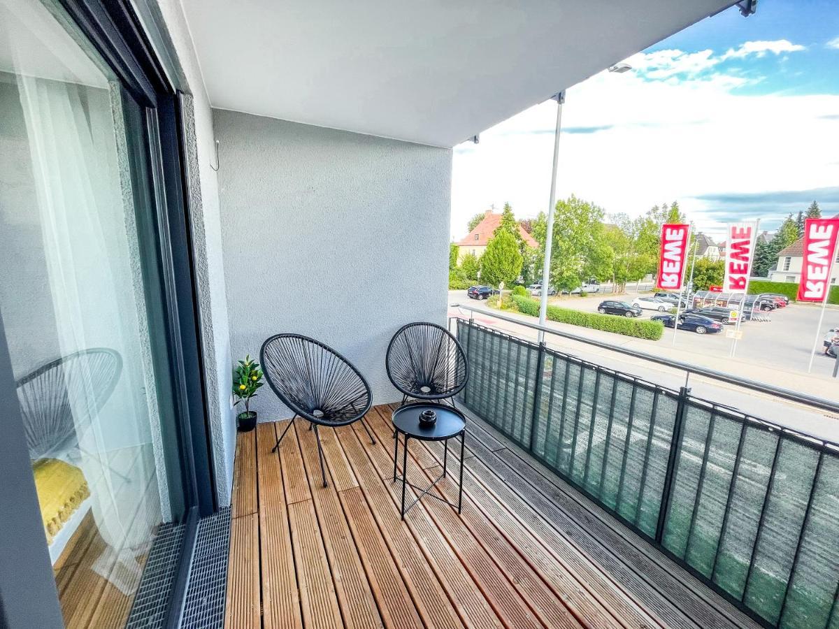 Sunset Club - Studio Kueche - Balkon - Parken Memmingen Bagian luar foto